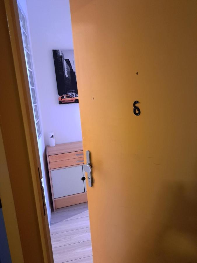 Sleepover City Center بروكسل المظهر الخارجي الصورة